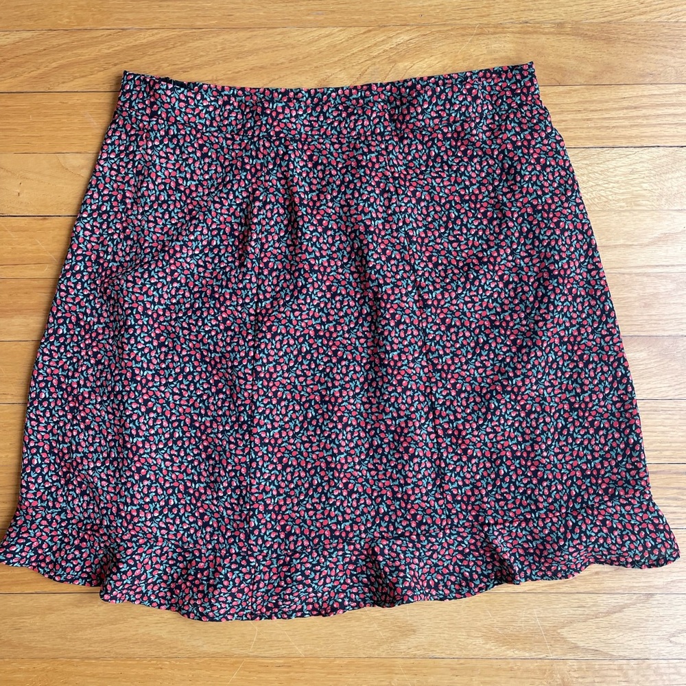 Lulu’s size Large mini skirt